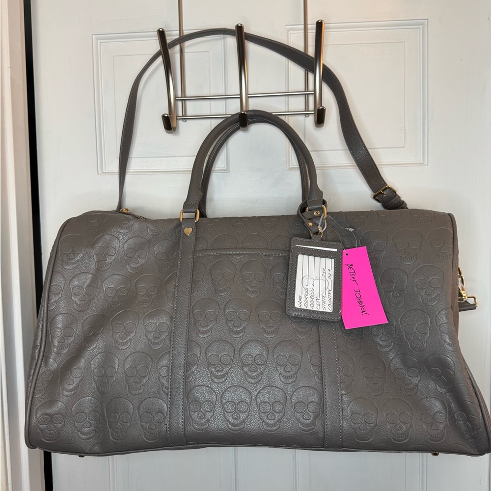 Betsey Johnson Gray Skull Embossed Handbag with Gold Hardware